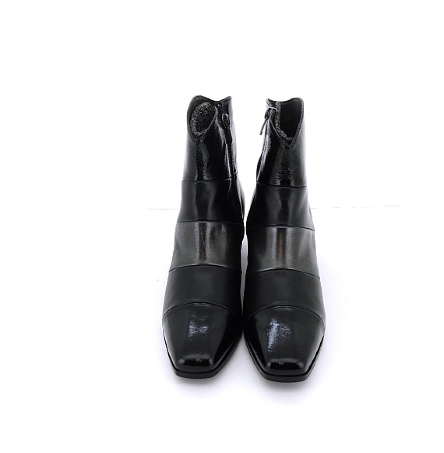 Mujer PLUMERS | Botin Piezas Combi Negro Charol Y Metal Con Tacon Medio